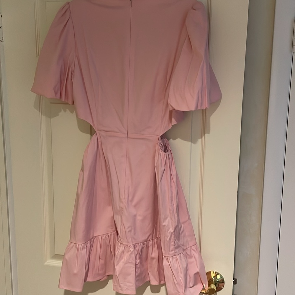 NWT WAYF Pink puff sleeve side cutout Dress in size medium - Picture 7 of 8